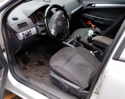 Сірий Опель Астра, об'ємом двигуна 1.6 л та пробігом 298 тис. км за 4500 $, фото 4 на Automoto.ua