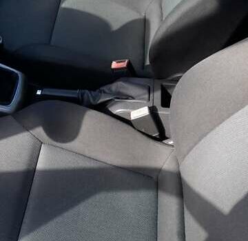 Серый Опель Астра, объемом двигателя 1.6 л и пробегом 186 тыс. км за 6000 $, фото 11 на Automoto.ua