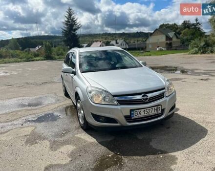 Серый Опель Астра, объемом двигателя 1.9 л и пробегом 248 тыс. км за 5650 $, фото 10 на Automoto.ua