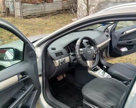 Серый Опель Астра, объемом двигателя 1.6 л и пробегом 161 тыс. км за 4800 $, фото 6 на Automoto.ua