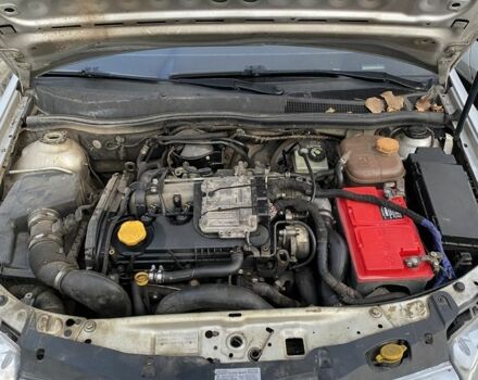 Серый Опель Астра, объемом двигателя 1.9 л и пробегом 268 тыс. км за 2900 $, фото 4 на Automoto.ua