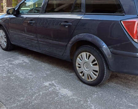 Серый Опель Астра, объемом двигателя 1.9 л и пробегом 293 тыс. км за 3900 $, фото 21 на Automoto.ua