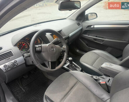 Сірий Опель Астра, об'ємом двигуна 1.6 л та пробігом 250 тис. км за 5300 $, фото 21 на Automoto.ua