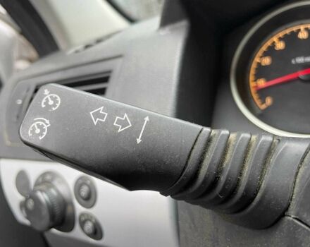 Серый Опель Астра, объемом двигателя 1.6 л и пробегом 299 тыс. км за 4790 $, фото 17 на Automoto.ua