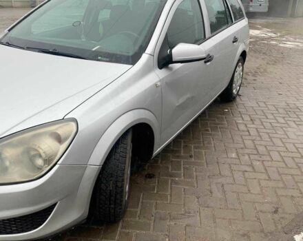 Сірий Опель Астра, об'ємом двигуна 1.7 л та пробігом 250 тис. км за 4200 $, фото 5 на Automoto.ua