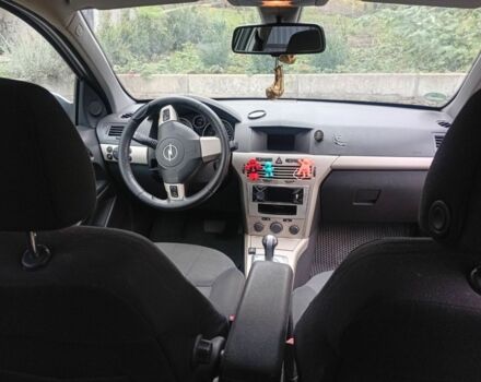 Опель Астра 2007 у Хмельницькому на Automoto.ua Сірий Опель Астра, об'ємом двигуна 1.6 л та пробігом 385 тис. км за 4300 $, фото 2 на Automoto.ua