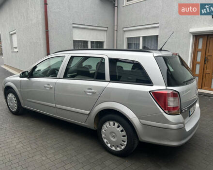 Серый Опель Астра, объемом двигателя 1.36 л и пробегом 270 тыс. км за 3900 $, фото 23 на Automoto.ua