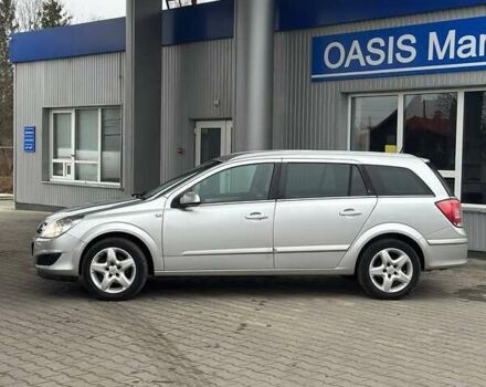 Серый Опель Астра, объемом двигателя 1.6 л и пробегом 160 тыс. км за 5400 $, фото 33 на Automoto.ua