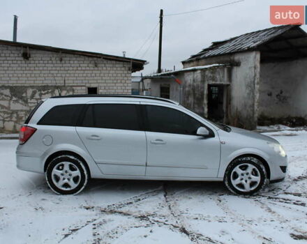 Сірий Опель Астра, об'ємом двигуна 1.7 л та пробігом 303 тис. км за 5199 $, фото 4 на Automoto.ua