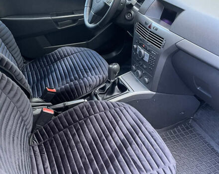 Сірий Опель Астра, об'ємом двигуна 1.91 л та пробігом 250 тис. км за 5500 $, фото 10 на Automoto.ua