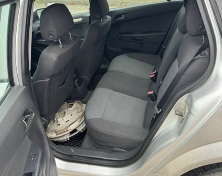 Серый Опель Астра, объемом двигателя 1.9 л и пробегом 300 тыс. км за 2500 $, фото 11 на Automoto.ua