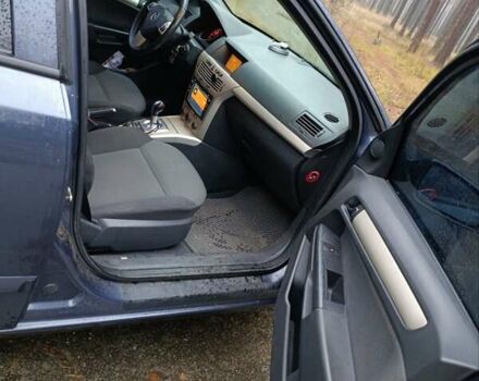 Серый Опель Астра, объемом двигателя 1.6 л и пробегом 200 тыс. км за 4700 $, фото 12 на Automoto.ua