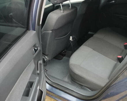 Серый Опель Астра, объемом двигателя 1.91 л и пробегом 241 тыс. км за 5400 $, фото 7 на Automoto.ua