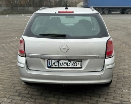 Серый Опель Астра, объемом двигателя 1.9 л и пробегом 300 тыс. км за 2500 $, фото 4 на Automoto.ua