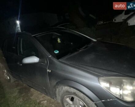 Серый Опель Астра, объемом двигателя 1.9 л и пробегом 300 тыс. км за 3900 $, фото 7 на Automoto.ua