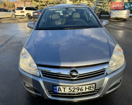 Опель Астра 2007 в Ивано-Франковске на Automoto.ua Серый Опель Астра, объемом двигателя 1.6 л и пробегом 225 тыс. км за 6000 $, фото 4 на Automoto.ua