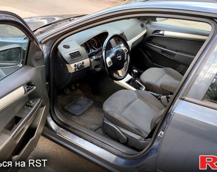 Серый Опель Астра, объемом двигателя 1.6 л и пробегом 326 тыс. км за 3700 $, фото 6 на Automoto.ua