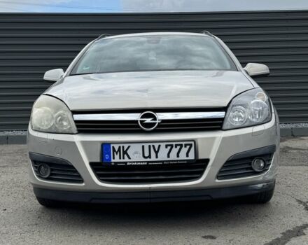 Серый Опель Астра, объемом двигателя 1.6 л и пробегом 205 тыс. км за 3999 $, фото 3 на Automoto.ua