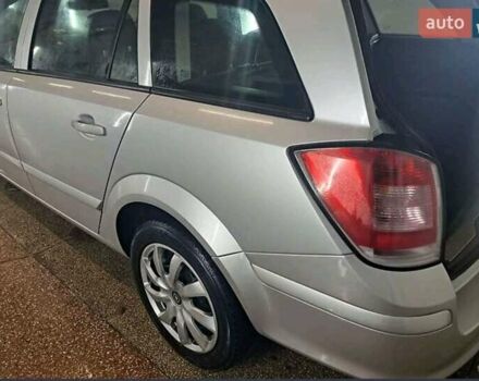 Серый Опель Астра, объемом двигателя 1.91 л и пробегом 291 тыс. км за 5800 $, фото 15 на Automoto.ua