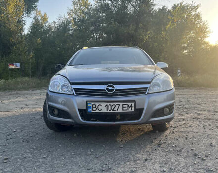 Сірий Опель Астра, об'ємом двигуна 1.3 л та пробігом 432 тис. км за 4000 $, фото 4 на Automoto.ua