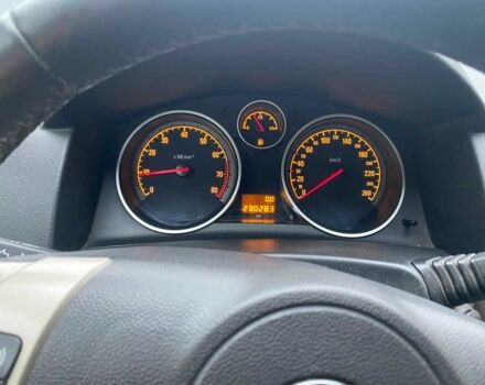 Серый Опель Астра, объемом двигателя 1.6 л и пробегом 230 тыс. км за 5200 $, фото 6 на Automoto.ua