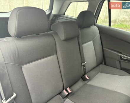 Серый Опель Астра, объемом двигателя 1.6 л и пробегом 215 тыс. км за 6000 $, фото 32 на Automoto.ua