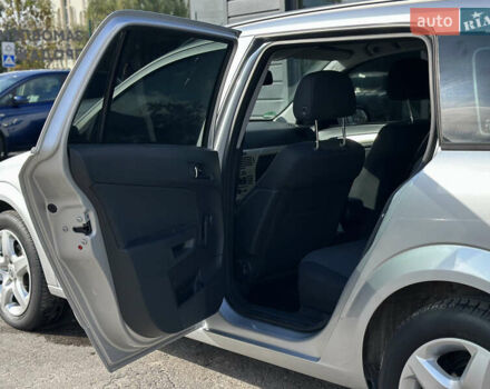 Сірий Опель Астра, об'ємом двигуна 1.69 л та пробігом 84 тис. км за 7400 $, фото 48 на Automoto.ua