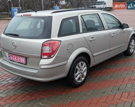 Серый Опель Астра, объемом двигателя 1.6 л и пробегом 240 тыс. км за 5750 $, фото 26 на Automoto.ua