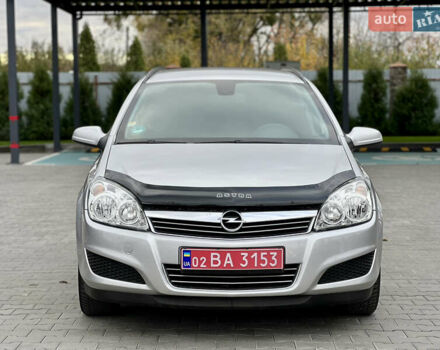 Опель Астра 2008 в Виннице на Automoto.ua Серый Опель Астра, объемом двигателя 1.8 л и пробегом 166 тыс. км за 6499 $, фото 2 на Automoto.ua