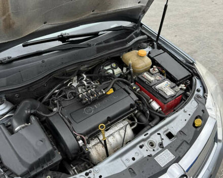 Серый Опель Астра, объемом двигателя 1.6 л и пробегом 289 тыс. км за 4200 $, фото 47 на Automoto.ua