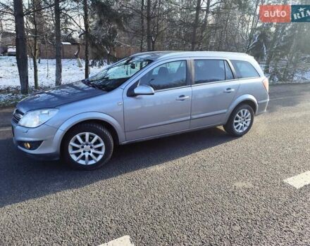 Серый Опель Астра, объемом двигателя 1.6 л и пробегом 272 тыс. км за 4800 $, фото 6 на Automoto.ua