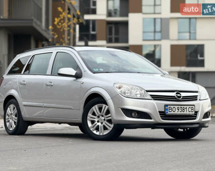 Серый Опель Астра, объемом двигателя 1.7 л и пробегом 228 тыс. км за 4899 $, фото 6 на Automoto.ua