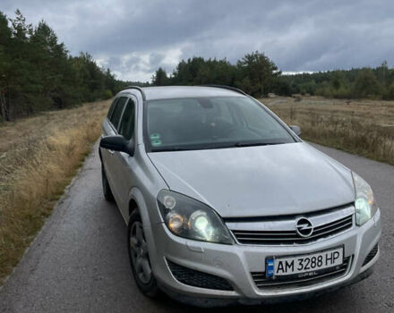 Серый Опель Астра, объемом двигателя 1.69 л и пробегом 306 тыс. км за 4200 $, фото 1 на Automoto.ua