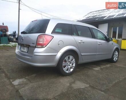 Серый Опель Астра, объемом двигателя 1.7 л и пробегом 285 тыс. км за 5500 $, фото 46 на Automoto.ua