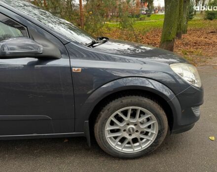 Серый Опель Астра, объемом двигателя 1.6 л и пробегом 197 тыс. км за 5990 $, фото 4 на Automoto.ua