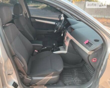 Сірий Опель Астра, об'ємом двигуна 1.7 л та пробігом 287 тис. км за 6600 $, фото 13 на Automoto.ua