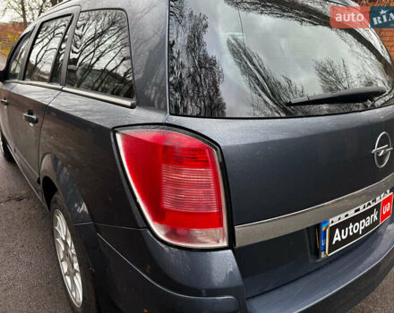 Серый Опель Астра, объемом двигателя 1.6 л и пробегом 197 тыс. км за 5990 $, фото 8 на Automoto.ua