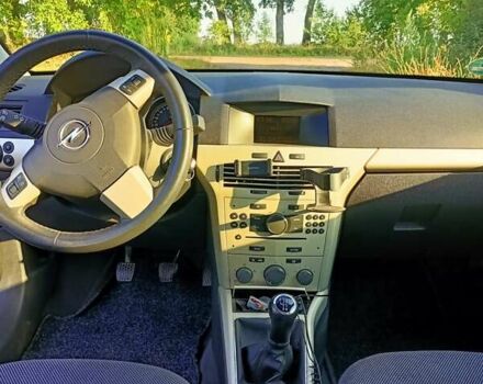 Сірий Опель Астра, об'ємом двигуна 1.6 л та пробігом 244 тис. км за 6100 $, фото 11 на Automoto.ua