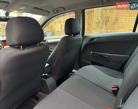 Серый Опель Астра, объемом двигателя 1.6 л и пробегом 197 тыс. км за 5990 $, фото 23 на Automoto.ua