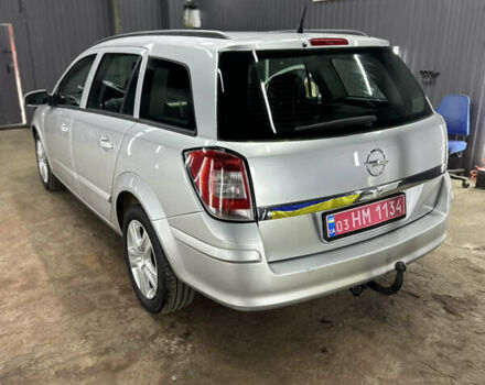 Серый Опель Астра, объемом двигателя 1.6 л и пробегом 195 тыс. км за 5700 $, фото 7 на Automoto.ua