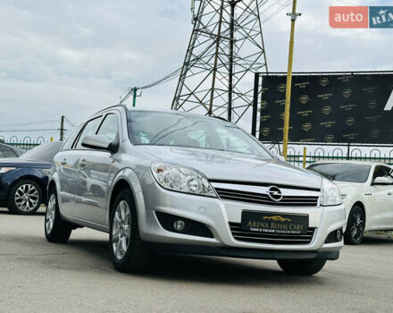 Серый Опель Астра, объемом двигателя 1.6 л и пробегом 154 тыс. км за 7200 $, фото 8 на Automoto.ua