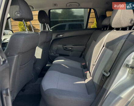 Сірий Опель Астра, об'ємом двигуна 1.69 л та пробігом 84 тис. км за 7400 $, фото 49 на Automoto.ua