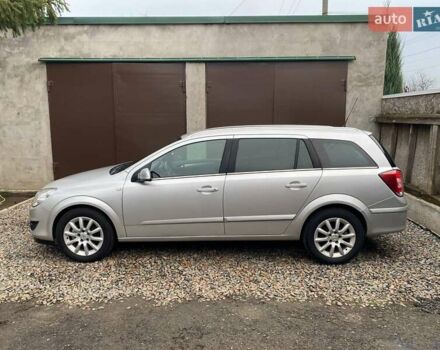 Серый Опель Астра, объемом двигателя 1.6 л и пробегом 172 тыс. км за 5900 $, фото 22 на Automoto.ua