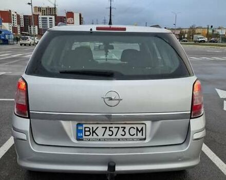 Опель Астра 2008 у Луцьку на Automoto.ua Сірий Опель Астра, об'ємом двигуна 1.69 л та пробігом 238 тис. км за 5650 $, фото 15 на Automoto.ua