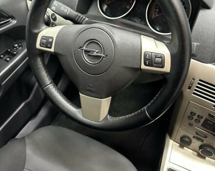 Серый Опель Астра, объемом двигателя 1.6 л и пробегом 196 тыс. км за 5850 $, фото 30 на Automoto.ua