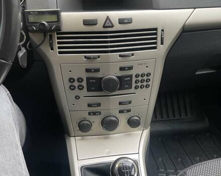 Сірий Опель Астра, об'ємом двигуна 1.6 л та пробігом 196 тис. км за 6200 $, фото 13 на Automoto.ua