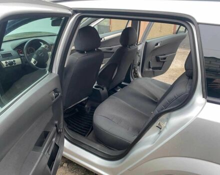 Серый Опель Астра, объемом двигателя 1.6 л и пробегом 230 тыс. км за 5200 $, фото 11 на Automoto.ua