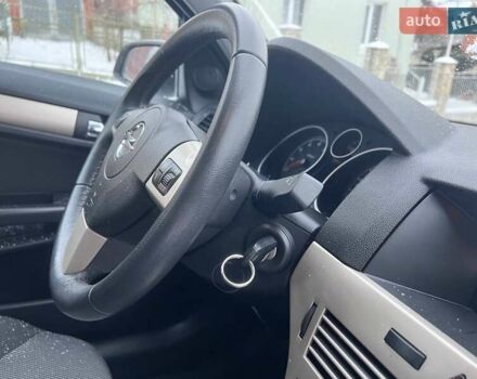 Сірий Опель Астра, об'ємом двигуна 1.6 л та пробігом 209 тис. км за 5999 $, фото 44 на Automoto.ua