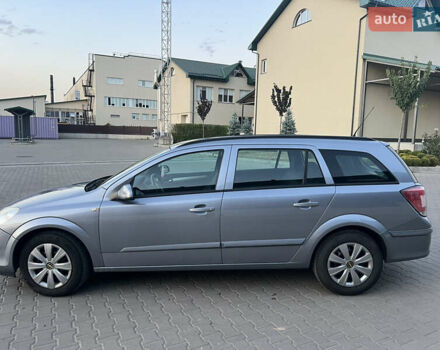 Серый Опель Астра, объемом двигателя 1.6 л и пробегом 234 тыс. км за 5700 $, фото 6 на Automoto.ua