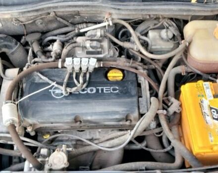 Серый Опель Астра, объемом двигателя 1.6 л и пробегом 325 тыс. км за 3500 $, фото 4 на Automoto.ua